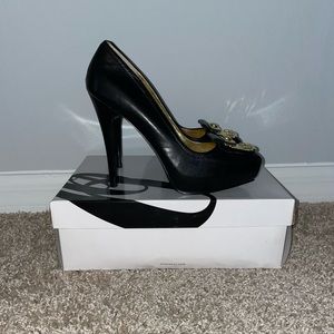 NIB Nine West wheelsup closed squared toe heel size 7.5 heel height 5 - black